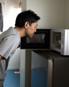 luxury microwave repairs Kitchener